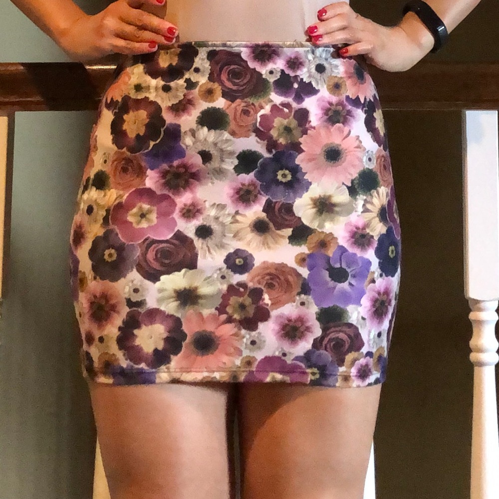 Floral Zara mini skirt